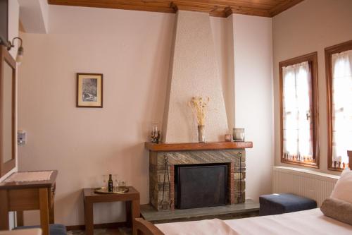Postel nebo postele na pokoji v ubytování Φιλυρέα Apartments - Room 3