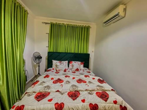Katil atau katil-katil dalam bilik di classy 1 BR APT WiFi power supply non stop