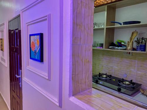Dapur atau dapur kecil di classy 1 BR APT WiFi power supply non stop