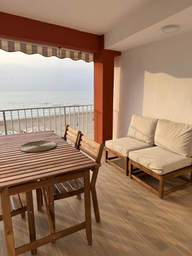 Apartamento en Primera Línea