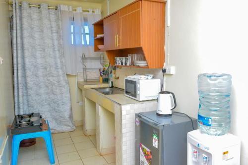 Dapur atau dapur kecil di Finer Homes