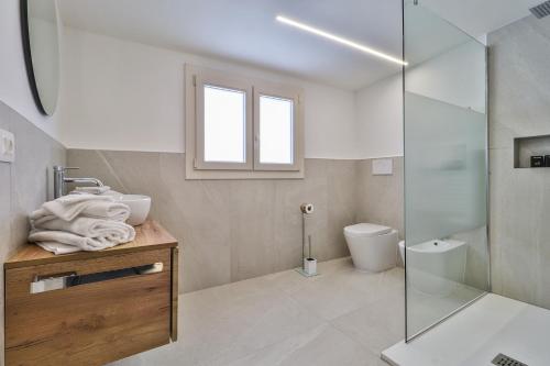 Ένα μπάνιο στο BeB Luxury Rooms