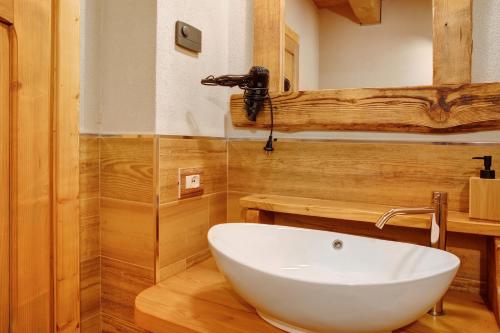 Koupelna v ubytování Chalet dei Cervi