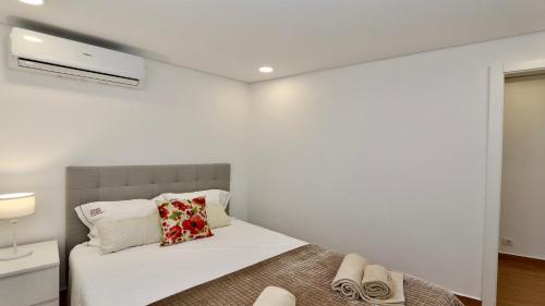 Tenis Golf Mar A209 - CD 309 - Sleeps 2 adults and 2 children