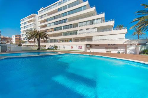 WELCS APARTAMENTO 255 EMP con terraza con vista