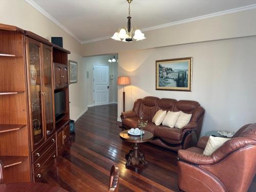 Robert Apartment in Ajuda