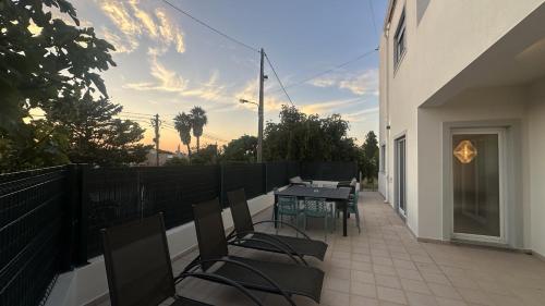 Figo - Shared Pool - 7 Guests - Quarteira