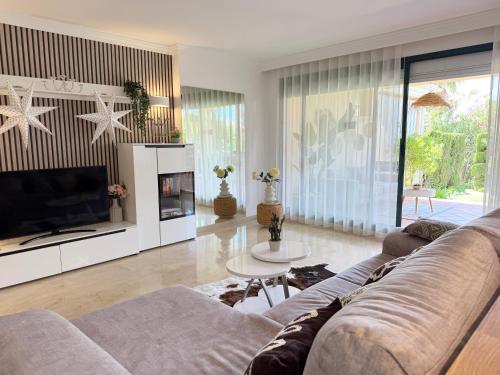 Santa María Golf & Relax Retread - EaW Homes