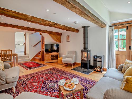 Χώρος καθιστικού στο 2 Bed in Chepstow 95046