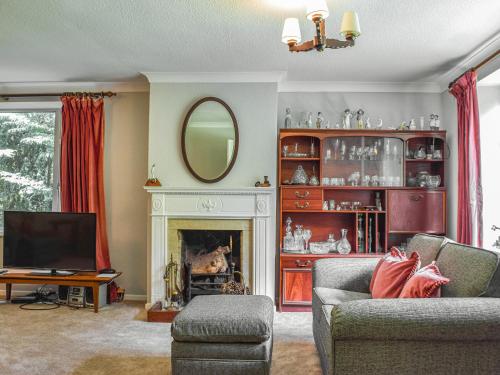 TV a/nebo společenská místnost v ubytování Court House