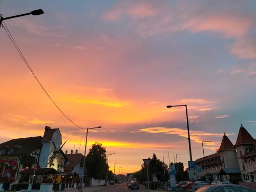 Φωτογραφία από το άλμπουμ του Sakura Studio Apartment σε Mosonmagyaróvár