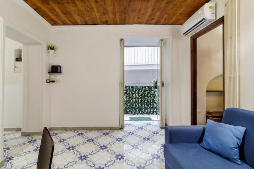 Plebiscito Apartment by Ele