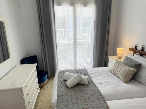 Plaza de los Naranjos photo 2