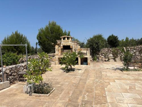 Κήπος έξω από το Domus Veretum