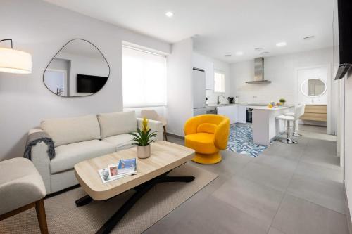 AltaHomes Málaga Design, Light and Comfort