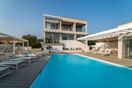 Lalic Gallery Villa
