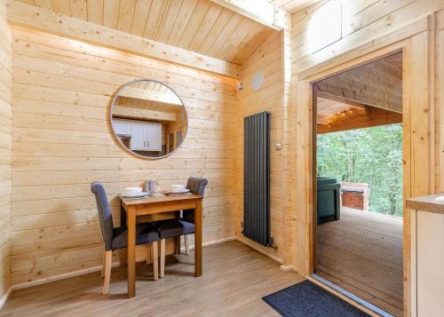 Φωτογραφία από το άλμπουμ του Quarry Walk Lodges σε Cheadle