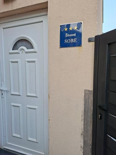 Gallery image of Room Sandra in Matulji