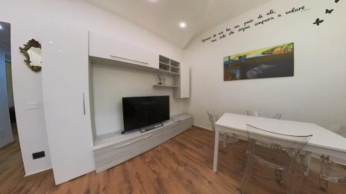 n&ghomesweethome DALI' Elegante appartamento ideale casa vacanze affari