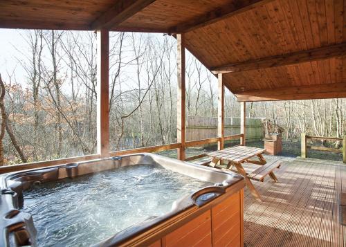 Φωτογραφία από το άλμπουμ του Quarry Walk Lodges σε Cheadle