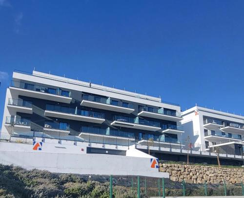 Το κτήριο όπου στεγάζεται  το διαμέρισμα