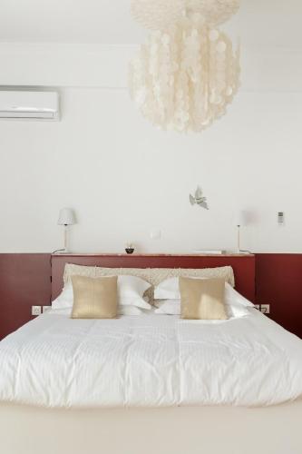 Colorful Apartment Close to the Acropolis