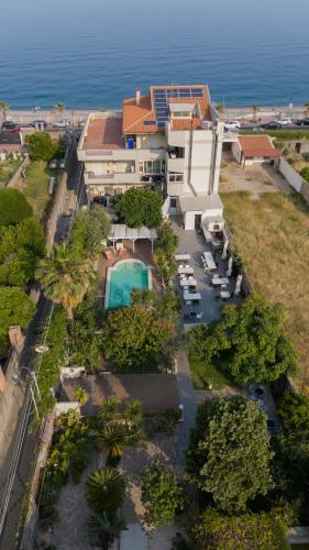 Landskap semula jadi dekat dengan apartmen