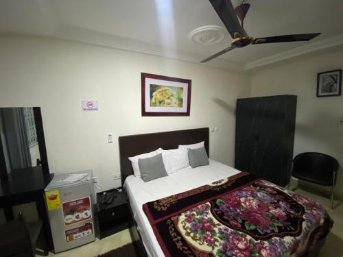 Fotografie z fotogalerie ubytování 105 Inn v destinaci Amasaman