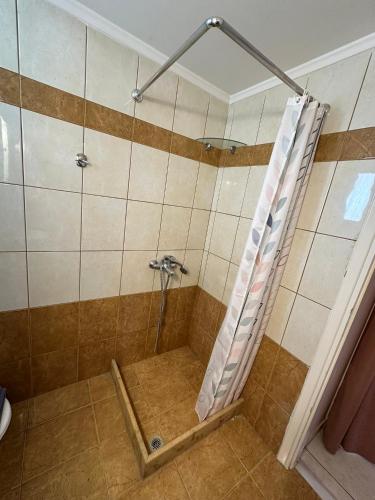 EliasNest Clio Studio - Φωτεινό και ζεστό στούντιο 2 ατόμων στο κέντρο της Καλαμάτας