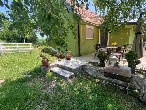 プルジネにあるEtno Kuca Djedovinaのギャラリーの写真