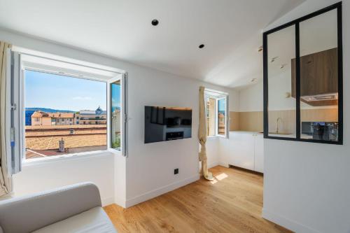 Magnifique studio boulevard gambetta - A