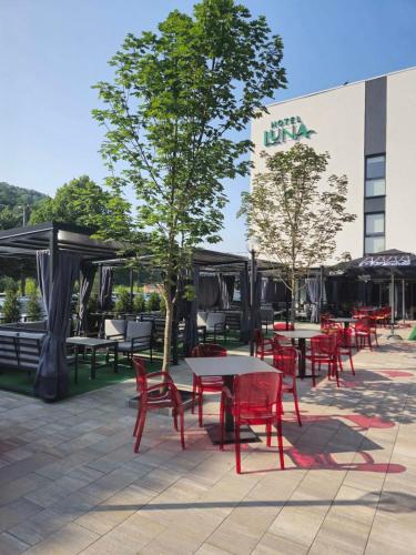 Restaurace v ubytování Hotel Luna Bihać