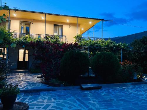 Piscina a Guesthouse Mtkvari o a prop