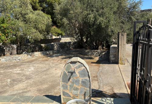 Φωτογραφία από το άλμπουμ του Mani Spot Elmare σε Okhiá