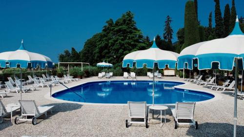 Πισίνα στο ή κοντά στο Hotel Garden