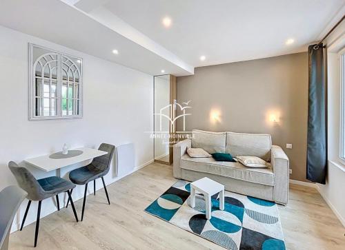 Hyper centre! Magnifique studio à proximité directe de la gare et place morny