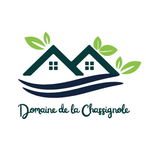 un logo pour une société de crédit hypothécaire avec deux maisons dans l'établissement Chambre étape, à Saint-Vaury