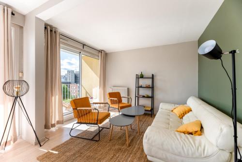 Χώρος καθιστικού στο Grande chambre privée, Rouen Centre, Colocation