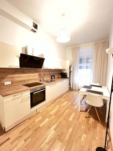 Dapur atau dapur kecil di Living Graz Eggenberg Top 9