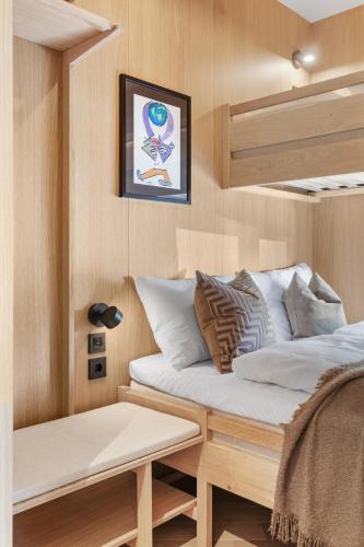 Ένα ή περισσότερα κρεβάτια σε δωμάτιο στο NEW! High end cabin Lofoten 4