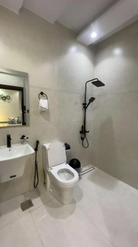 Koupelna v ubytování شقه فندقيه فاخره بدخول ذاتي