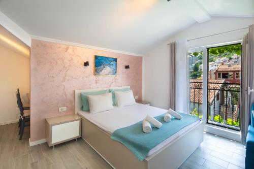 Ένα ή περισσότερα κρεβάτια σε δωμάτιο στο Vojin & Dunja