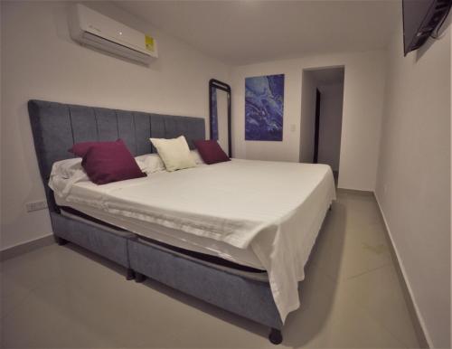 Hotel Open Seaにあるベッド