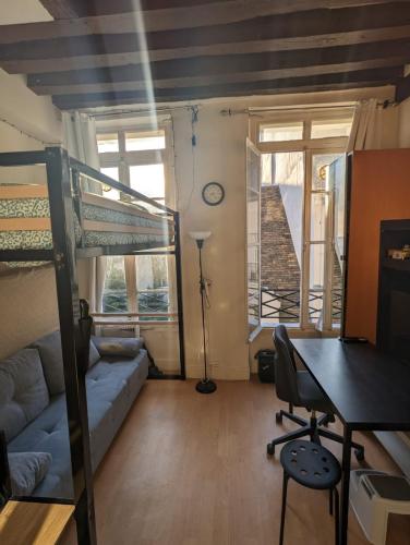 Charmant studio calme et lumineux à Notre-Dame