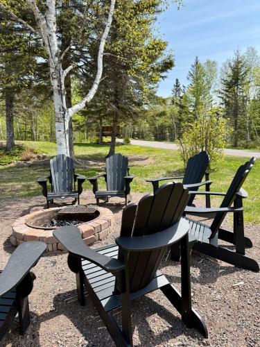 Zahrada ubytování Charming Lutsen Mountain Townhome with Pool Access