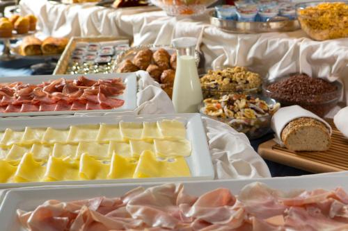 Mad på hotellet eller i nærheden