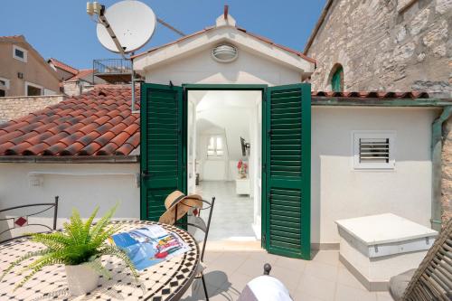 Patio nebo venkovní prostory v ubytování Main Square Loft - ZF Hvar