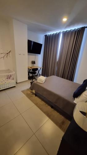 Apartamento centrico con vista exepcional al volcan de San Salvador