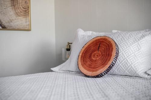Gallery image of LumberJill Lodge Room 3 in Balsam Lake