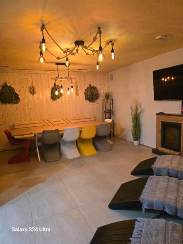 Et opholdsområde på Apartament Primavera Atlantis SPA